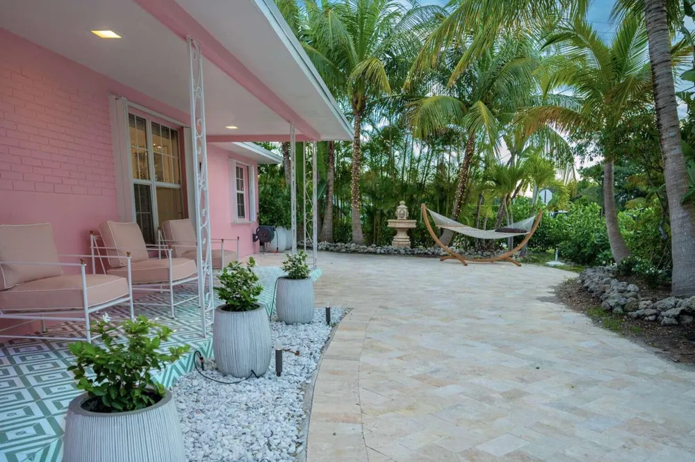247 SE 3RD AVENUE Delray Beach, FL 33483