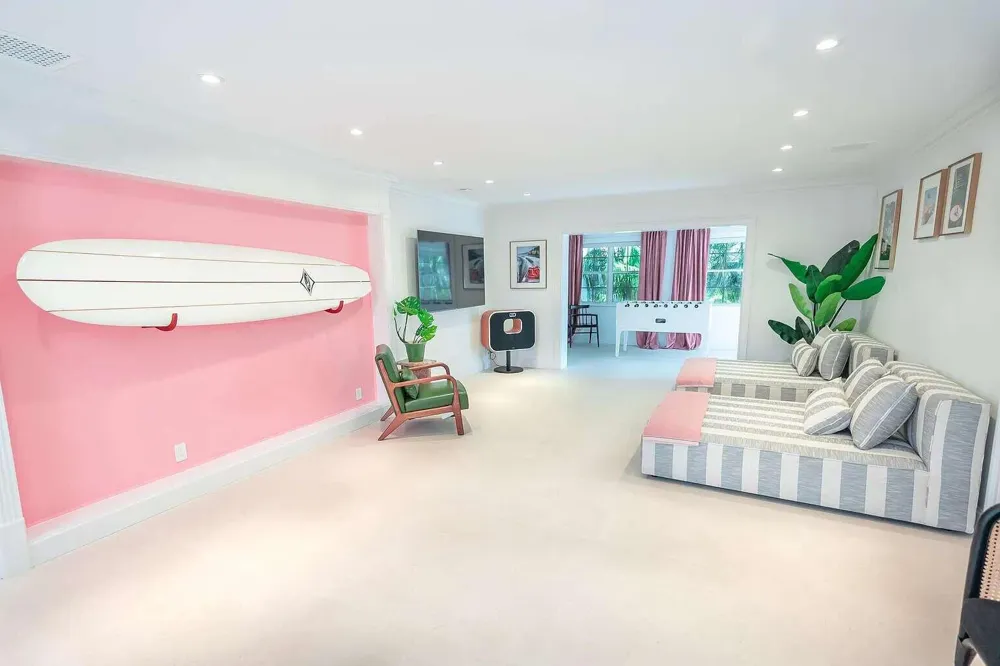 247 SE 3RD AVENUE Delray Beach, FL 33483