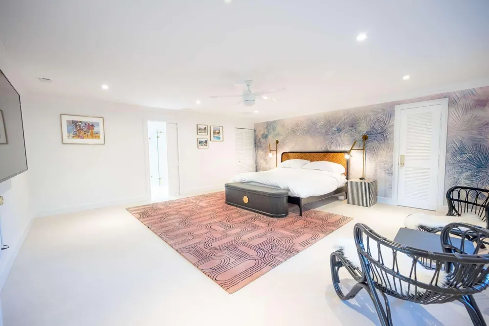 247 SE 3RD AVENUE Delray Beach, FL 33483