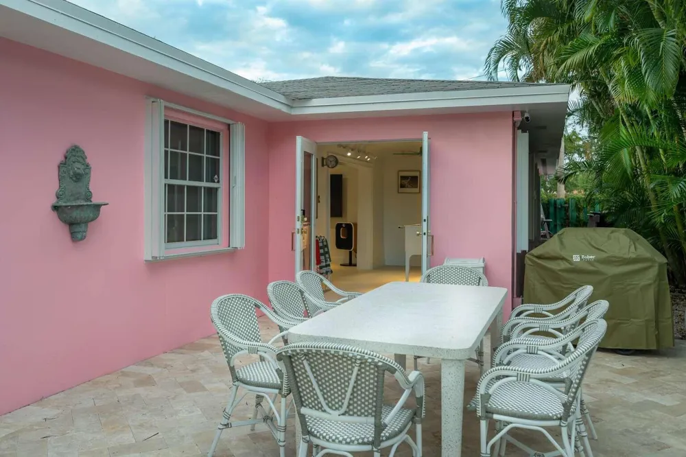 247 SE 3RD AVENUE Delray Beach, FL 33483