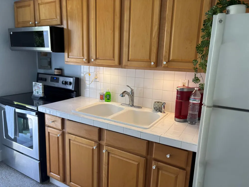 1481 NE 27TH STREET Pompano Beach, FL 33064