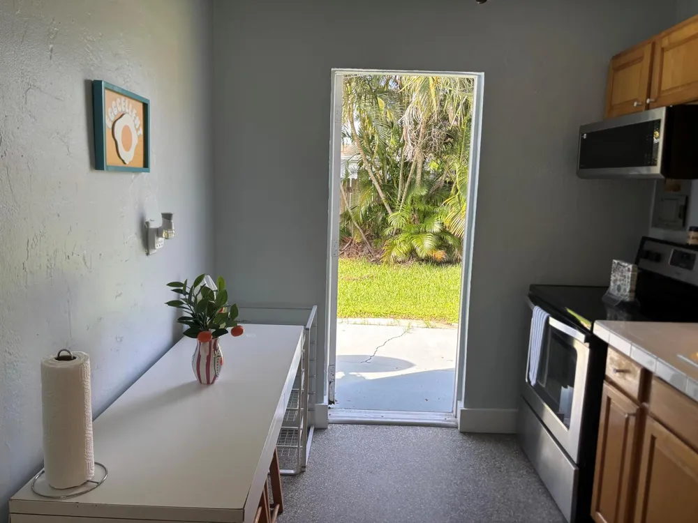 1481 NE 27TH STREET Pompano Beach, FL 33064