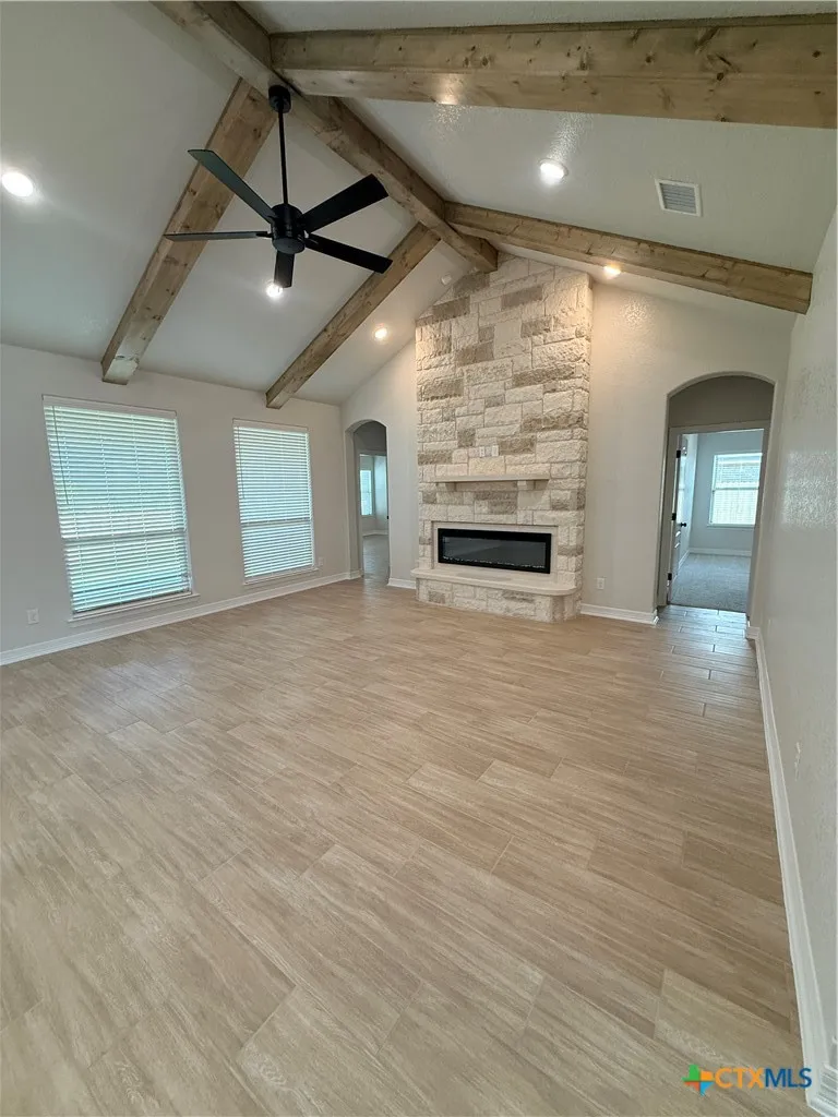 8003 Kelly Herring Lane Killeen, TX 76542