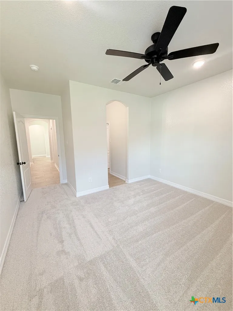 8003 Kelly Herring Lane Killeen, TX 76542