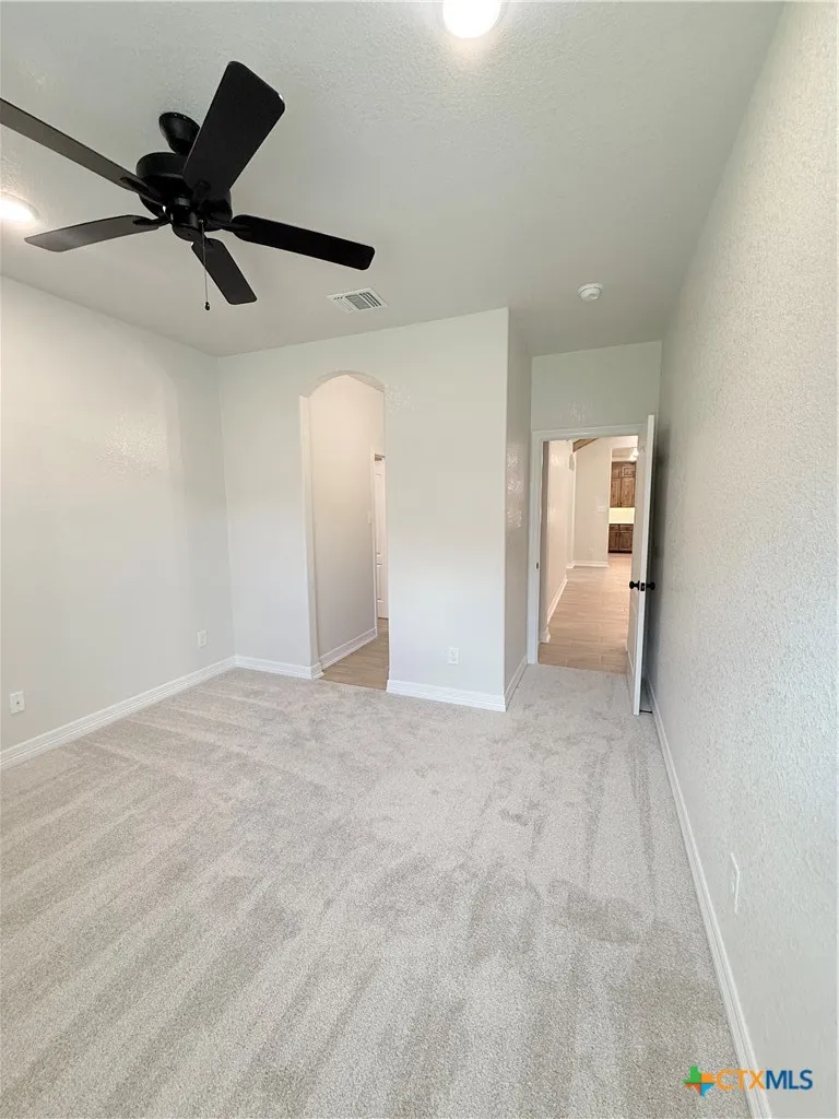 8003 Kelly Herring Lane Killeen, TX 76542