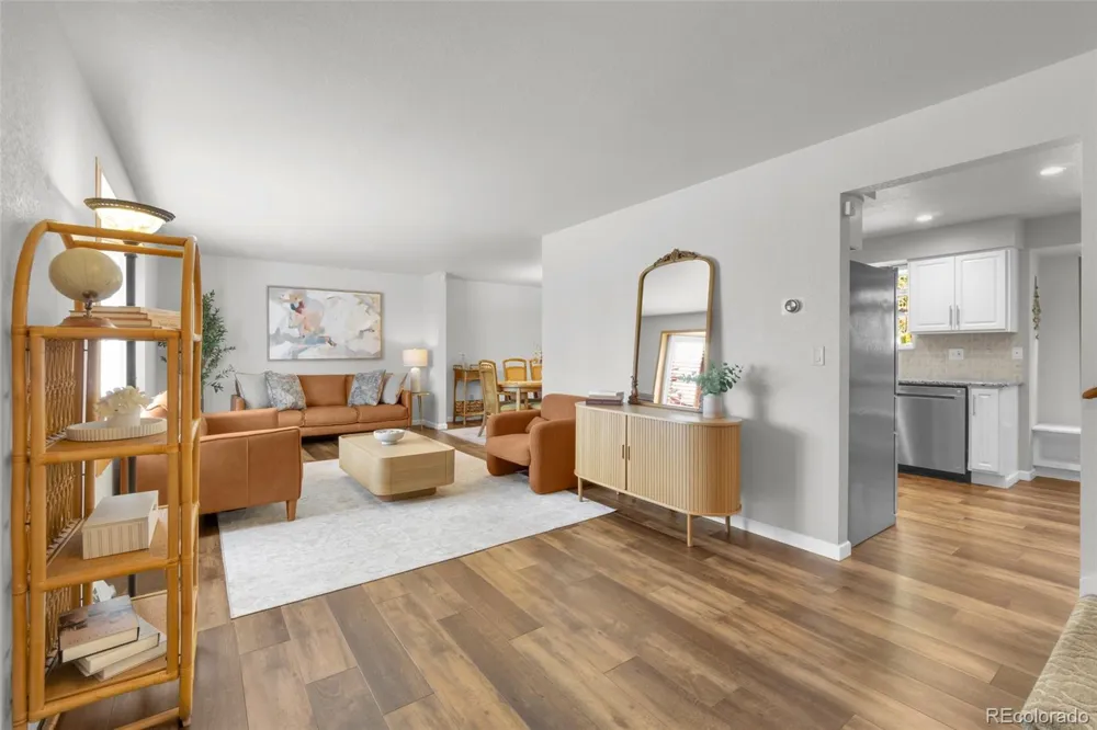 8923 W Warren Drive Lakewood, CO 80227