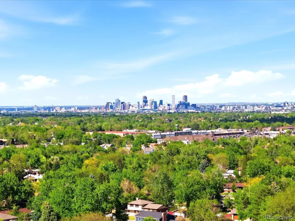 8923 W Warren Drive Lakewood, CO 80227