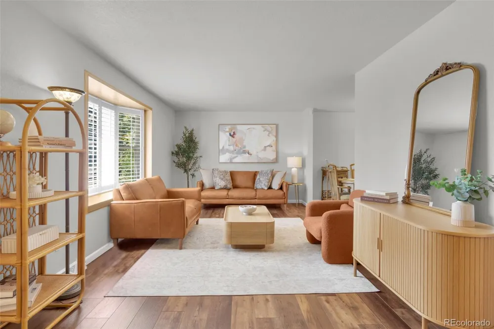 8923 W Warren Drive Lakewood, CO 80227