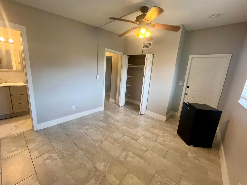 3765 NE 18th Avenue Pompano Beach, FL 33064