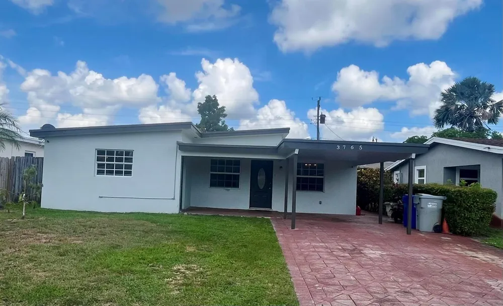 3765 NE 18th Avenue Pompano Beach, FL 33064