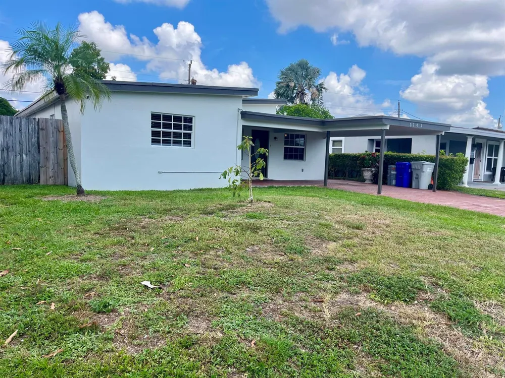 3765 NE 18th Avenue Pompano Beach, FL 33064