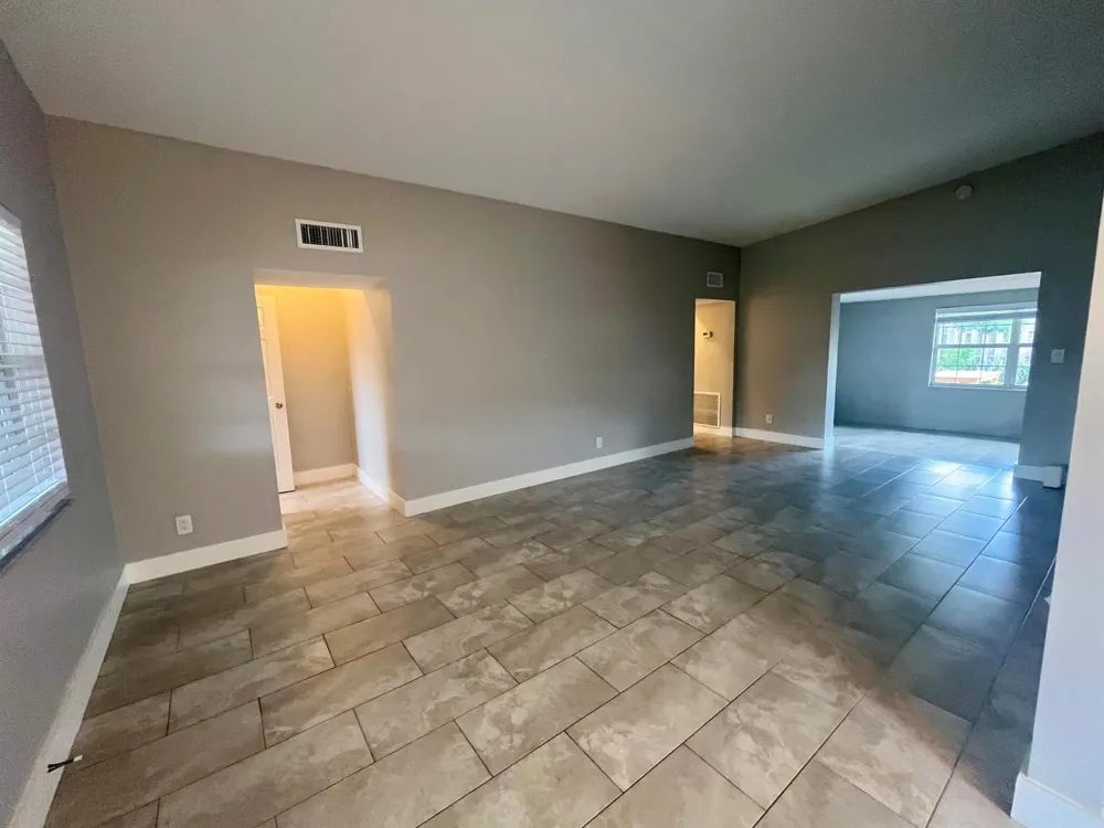 3765 NE 18th Avenue Pompano Beach, FL 33064