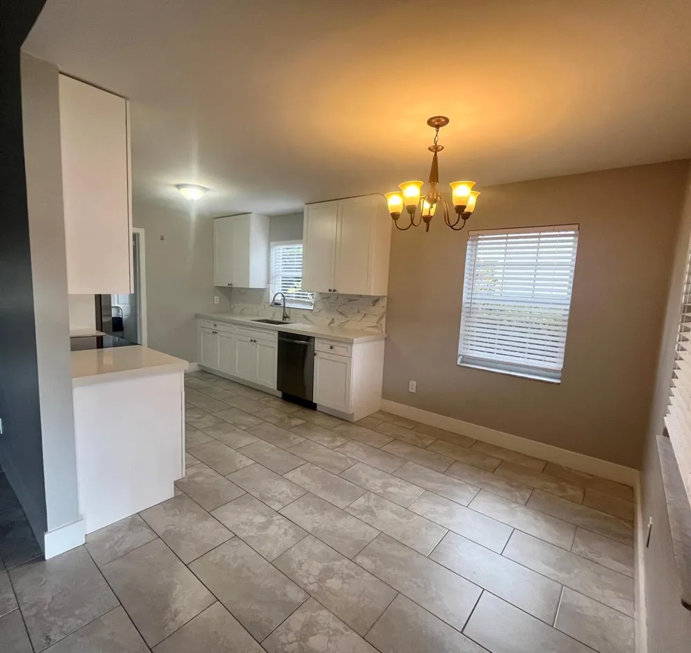 3765 NE 18th Avenue Pompano Beach, FL 33064