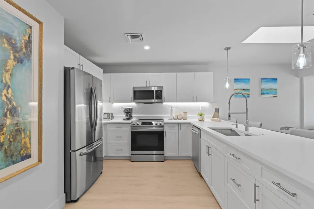 1814 SE 7th Street Pompano Beach, FL 33060