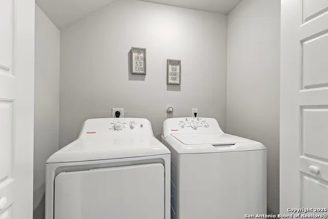 415 Ira Ave #UNIT 2102 San Antonio, TX 78209