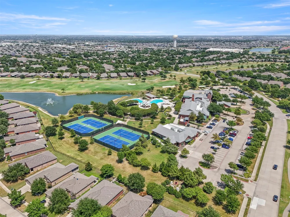 146 Montague Lane Frisco, TX 75036