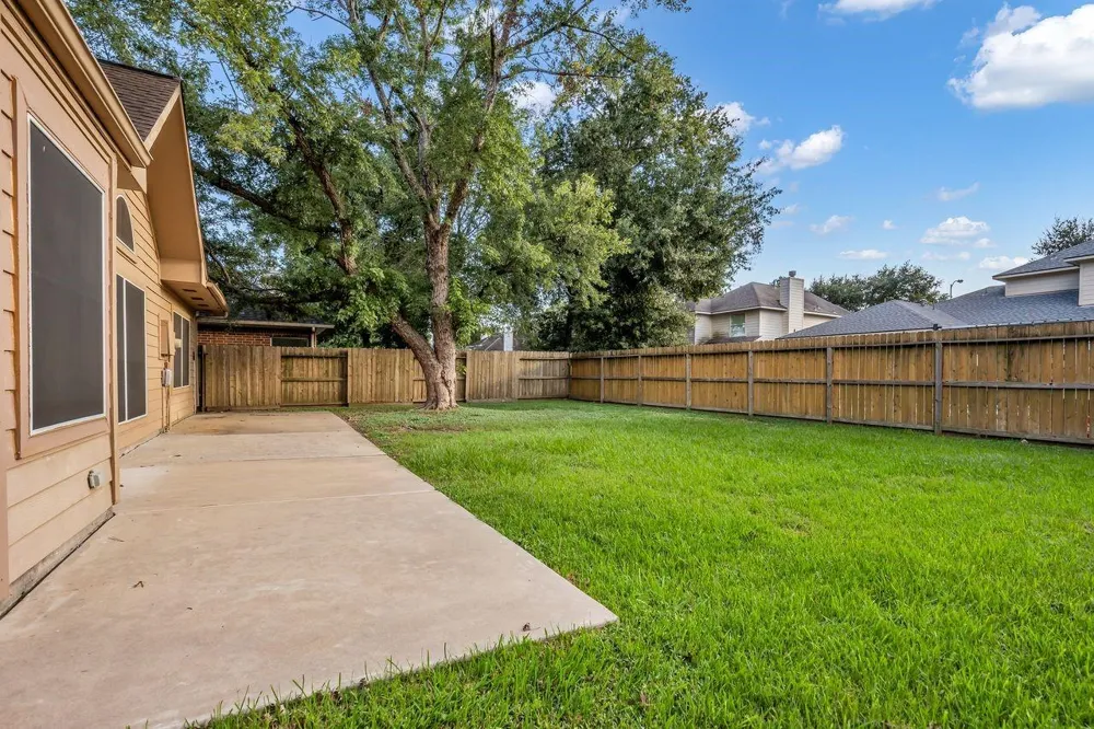 23915 Spring Oak Drive Spring, TX 77373