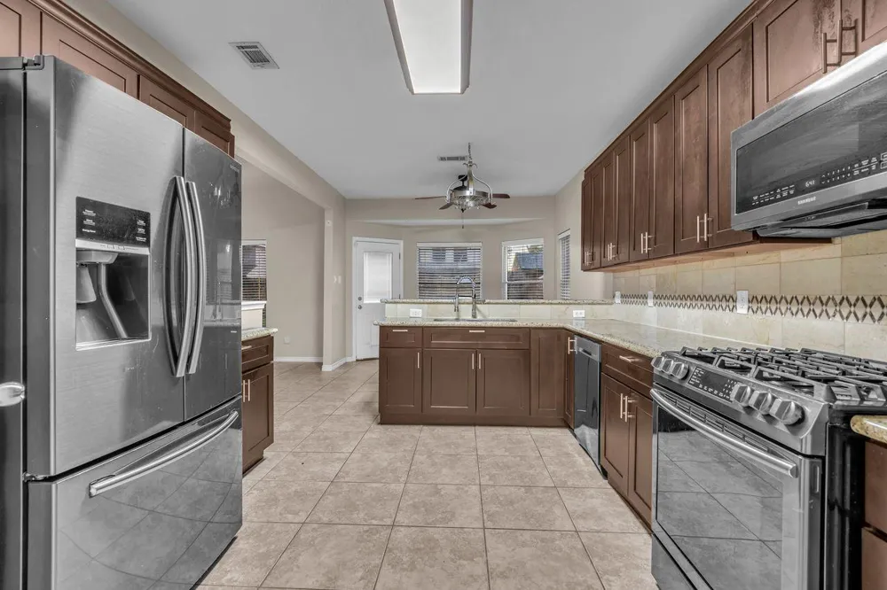 23915 Spring Oak Drive Spring, TX 77373