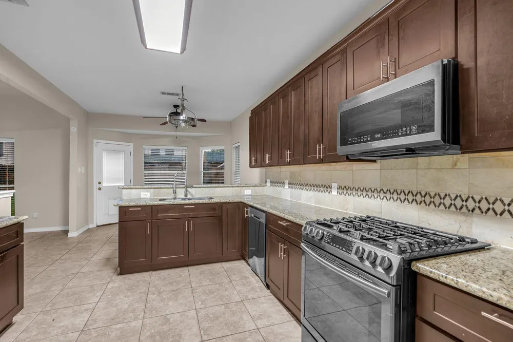23915 Spring Oak Drive Spring, TX 77373