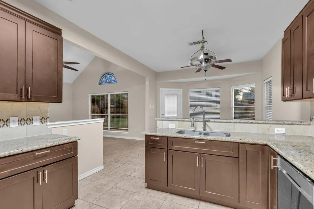 23915 Spring Oak Drive Spring, TX 77373