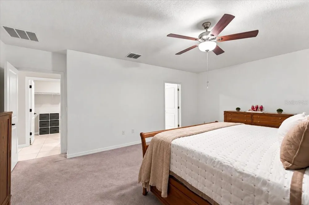 1736 RED LOOP Lakeland, FL 33801