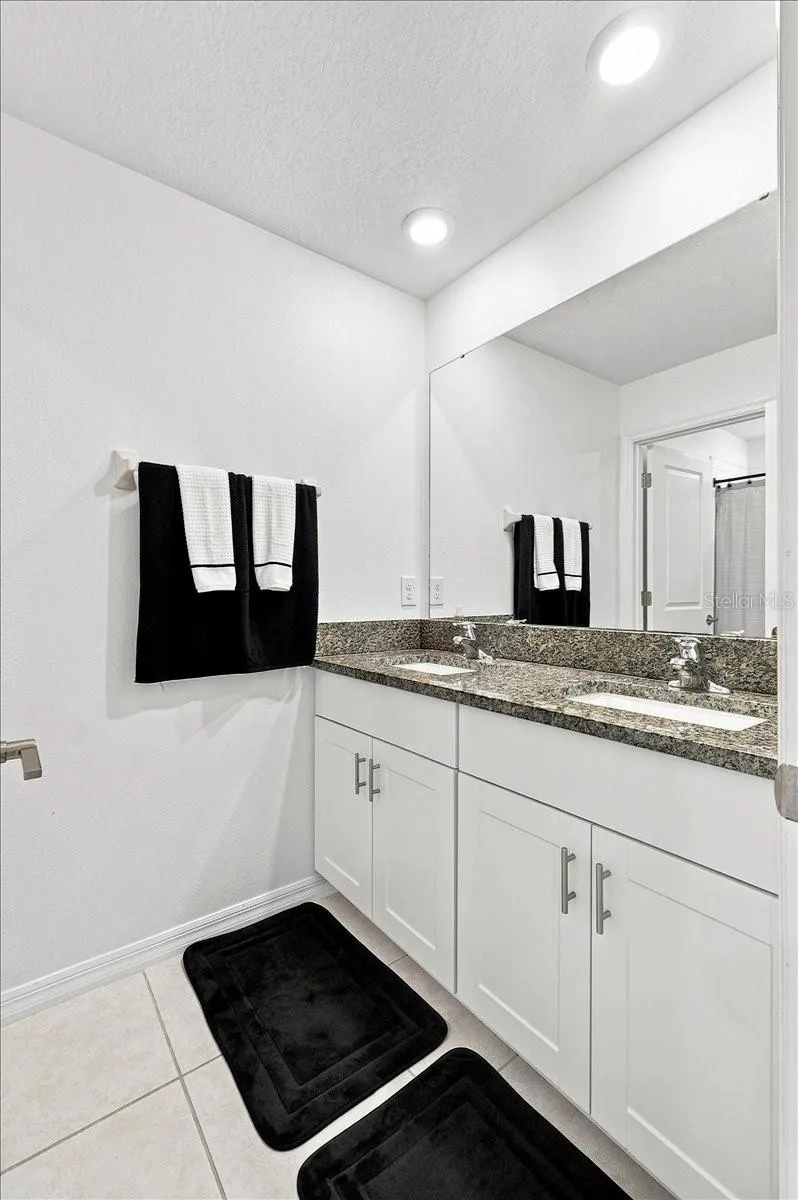 1736 RED LOOP Lakeland, FL 33801