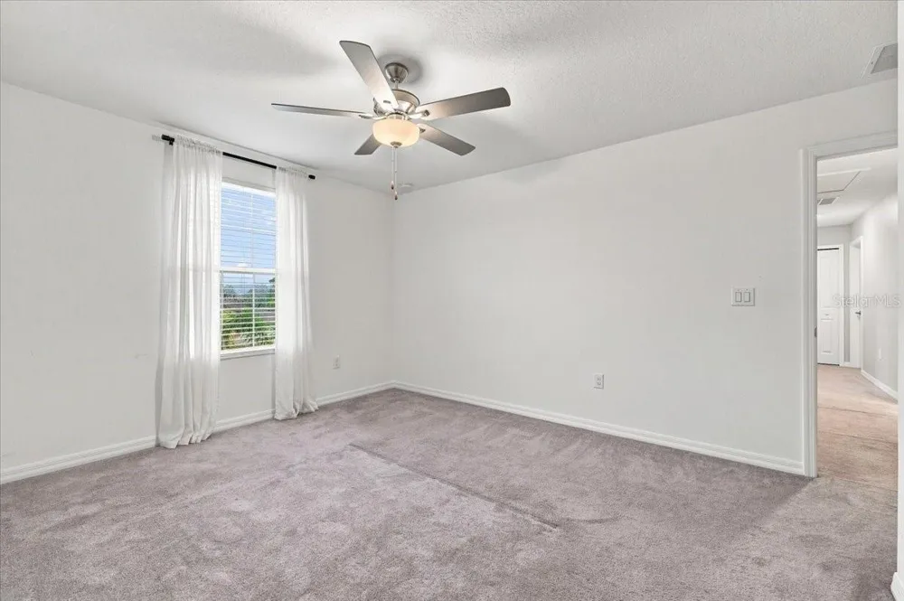 1736 RED LOOP Lakeland, FL 33801