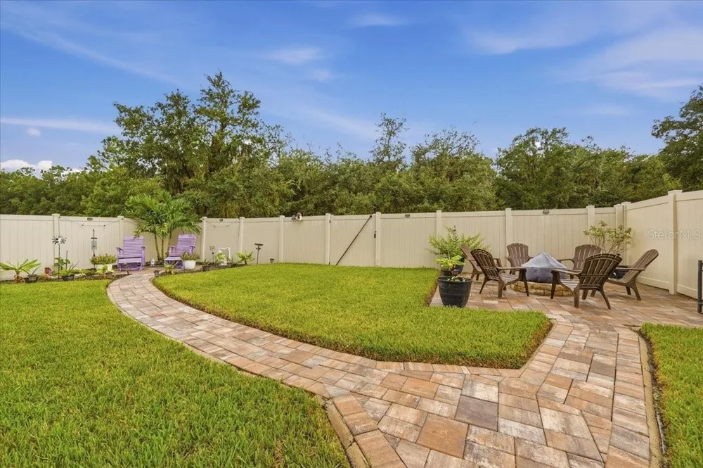 1736 RED LOOP Lakeland, FL 33801