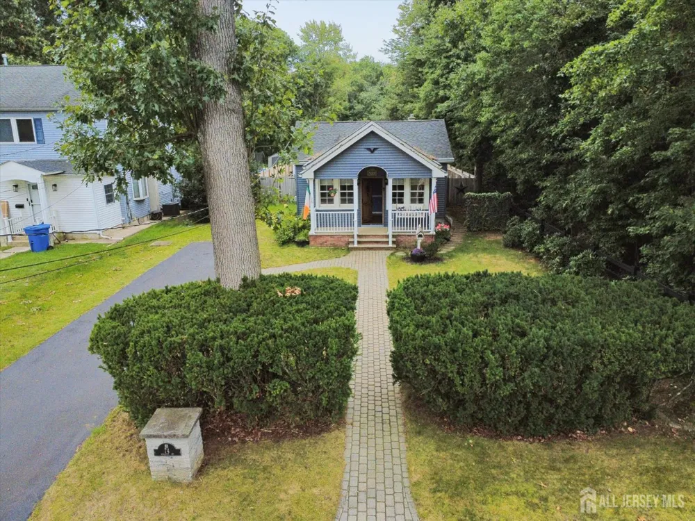 74 Walnut Street Spotswood, NJ 08884