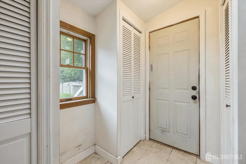 74 Walnut Street Spotswood, NJ 08884