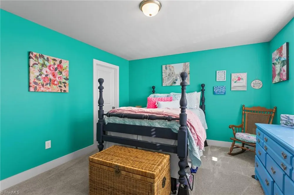 854 Pryor Street Mebane, NC 27302