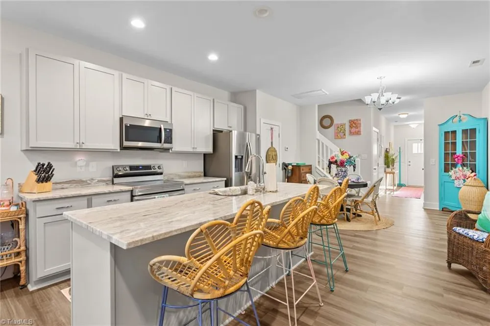 854 Pryor Street Mebane, NC 27302