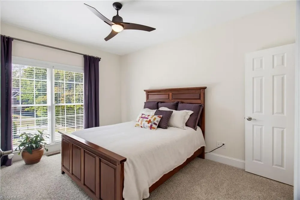 2704 Currieton Court Oak Ridge, NC 27310