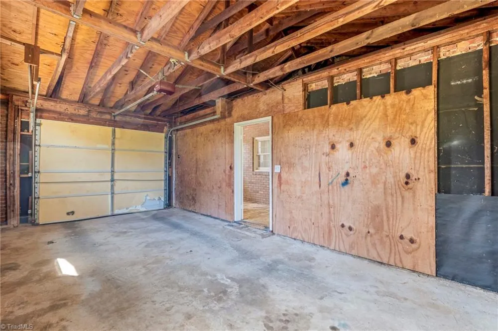 163 Lakewood Village Road Mocksville, NC 27028