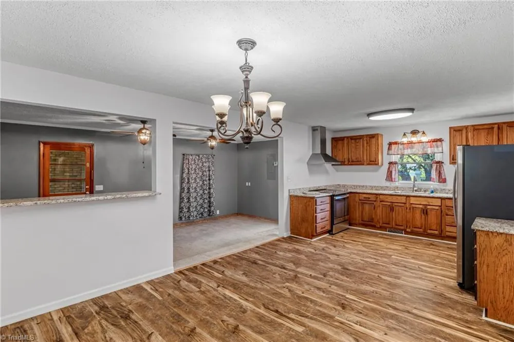 163 Lakewood Village Road Mocksville, NC 27028