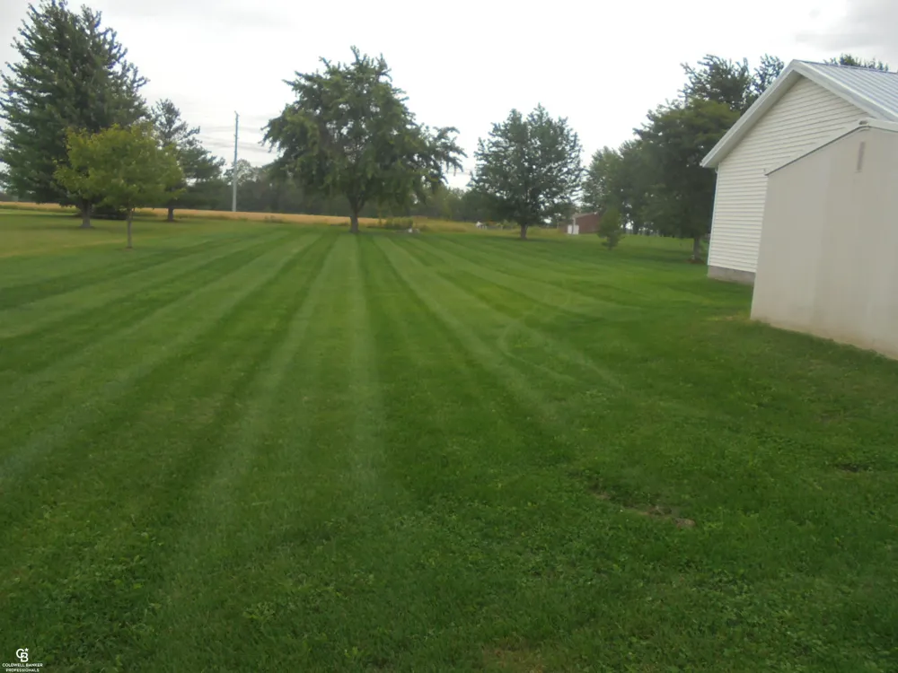 794 Cove Road Wales Township, MI 48027