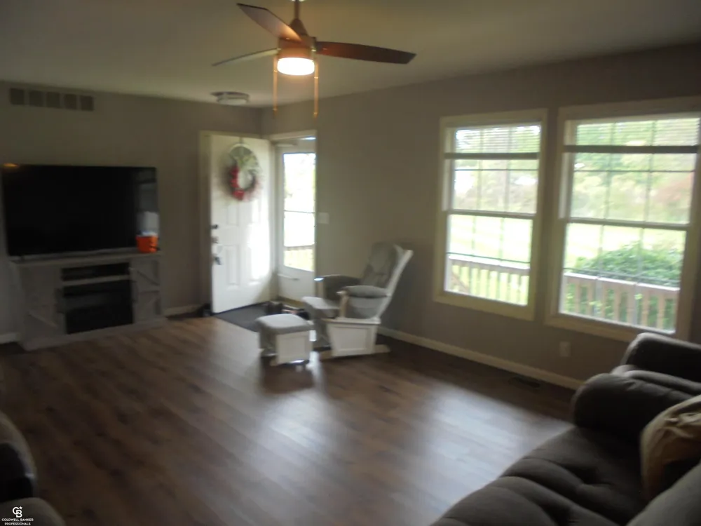 794 Cove Road Wales Township, MI 48027