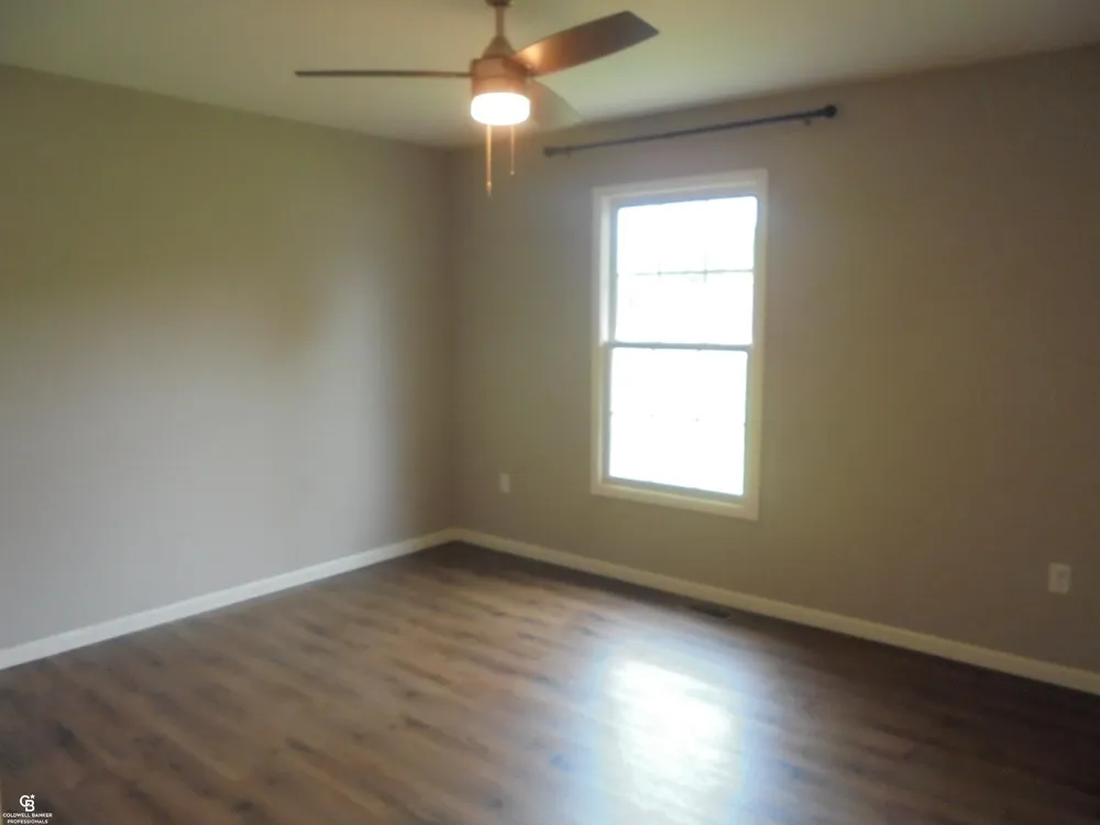 794 Cove Road Wales Township, MI 48027