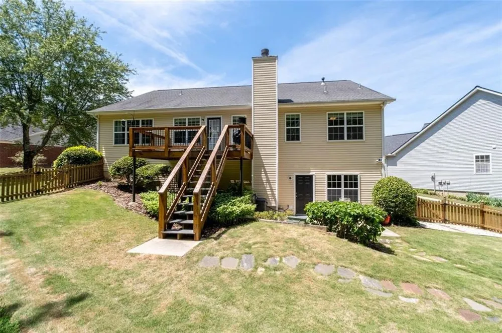 4057 Roslindale Lane Buford, GA 30519