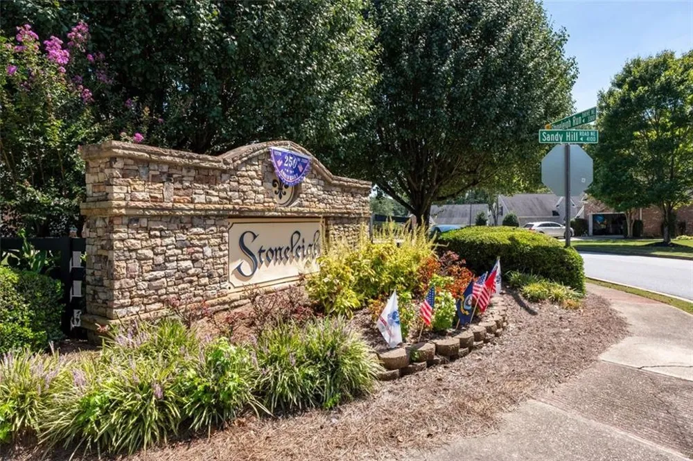 4057 Roslindale Lane Buford, GA 30519