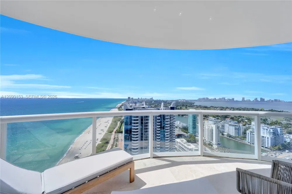 6365 Collins Ave #3906 Miami Beach, FL 33141