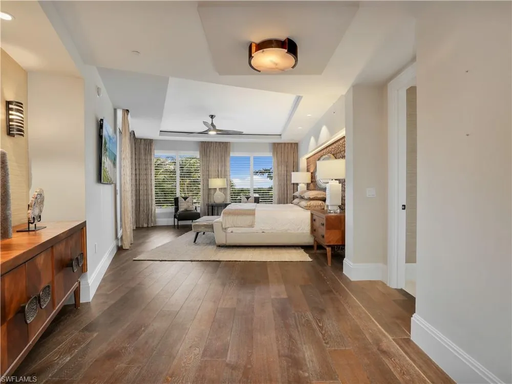 13665 Vanderbilt Drive #301 Naples, FL 34110