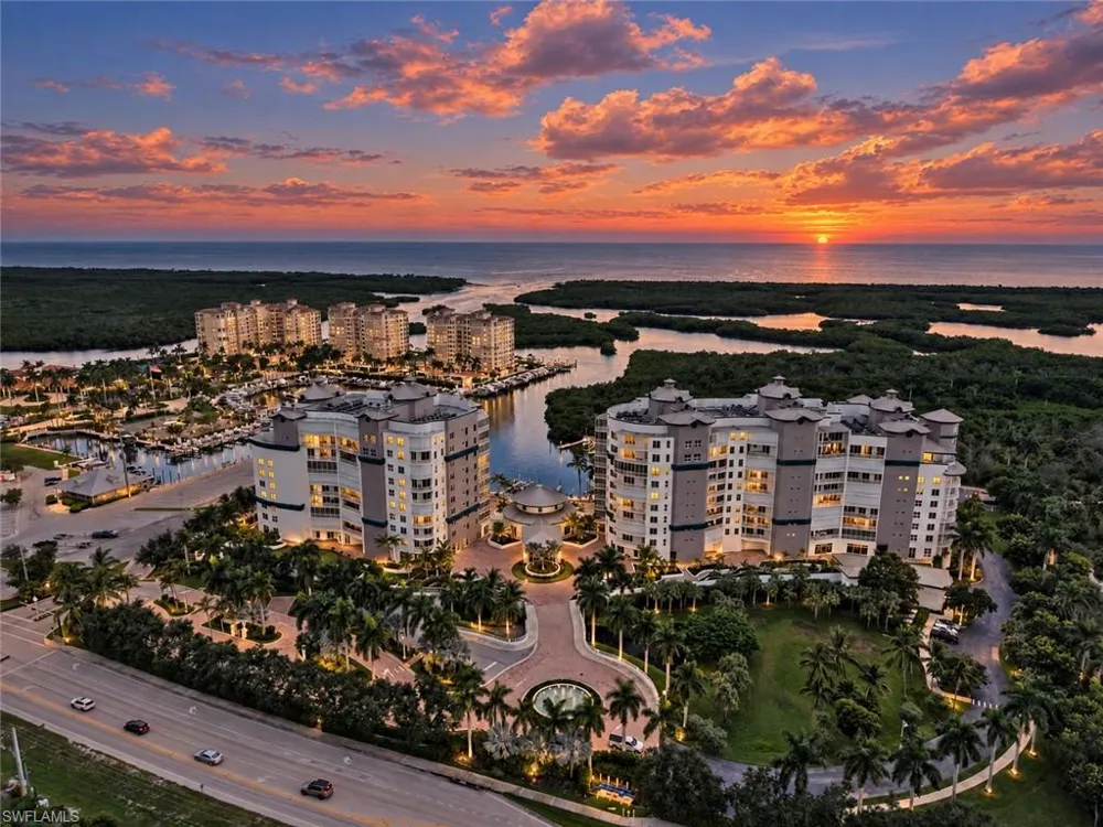 13665 Vanderbilt Drive #301 Naples, FL 34110