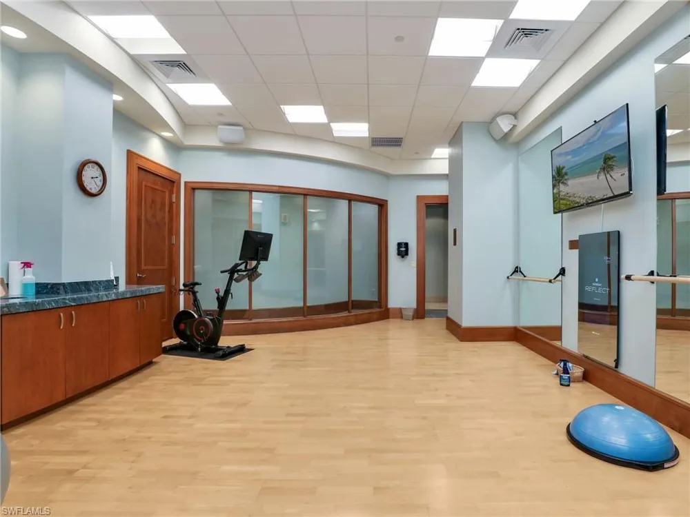 13665 Vanderbilt Drive #301 Naples, FL 34110