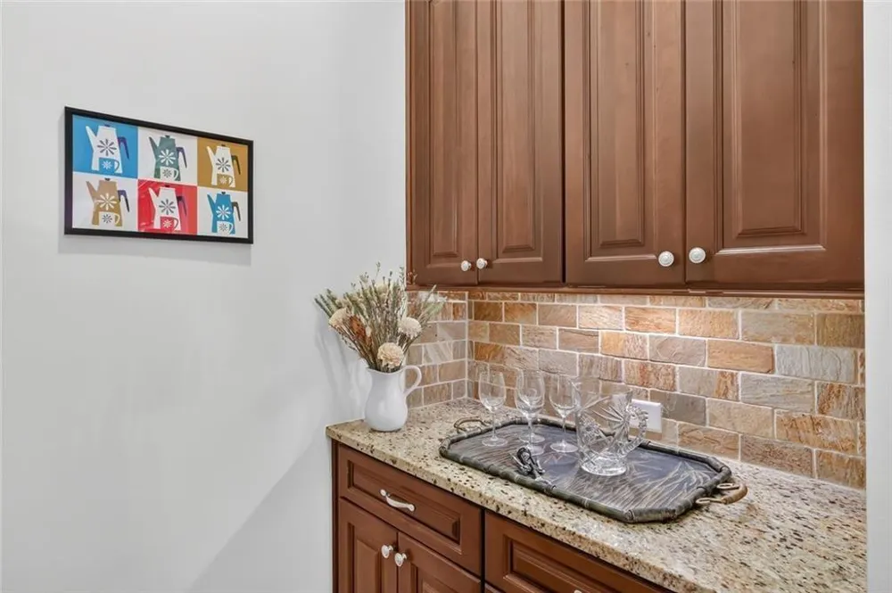 2058 Heathermere Way Roswell, GA 30075