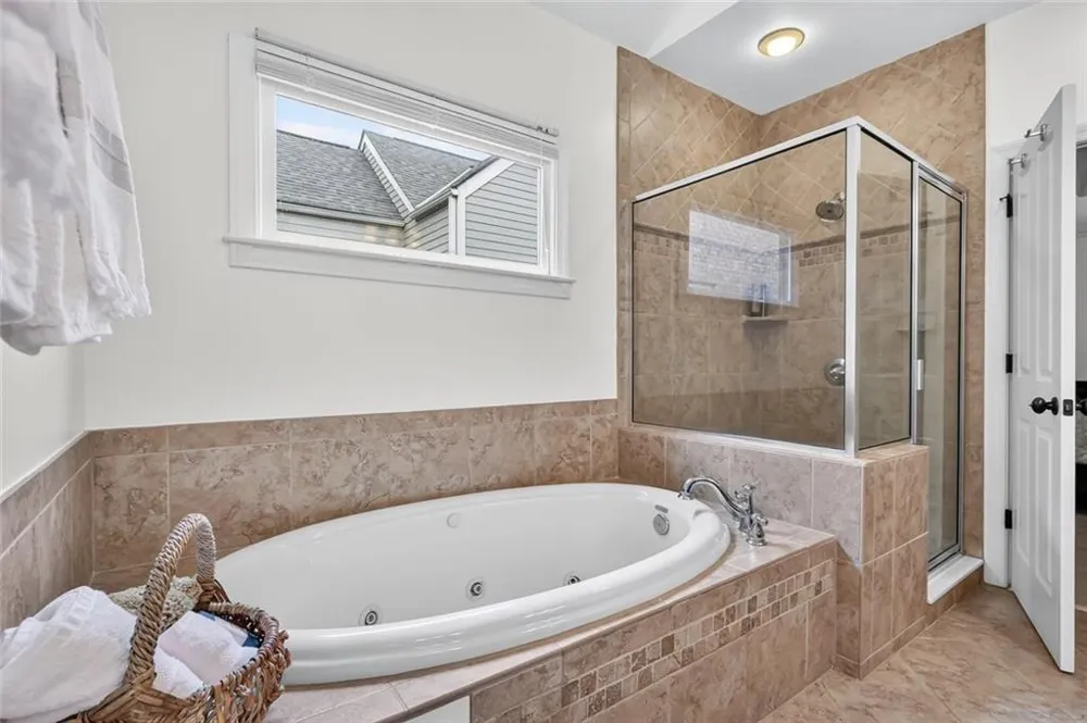 2058 Heathermere Way Roswell, GA 30075