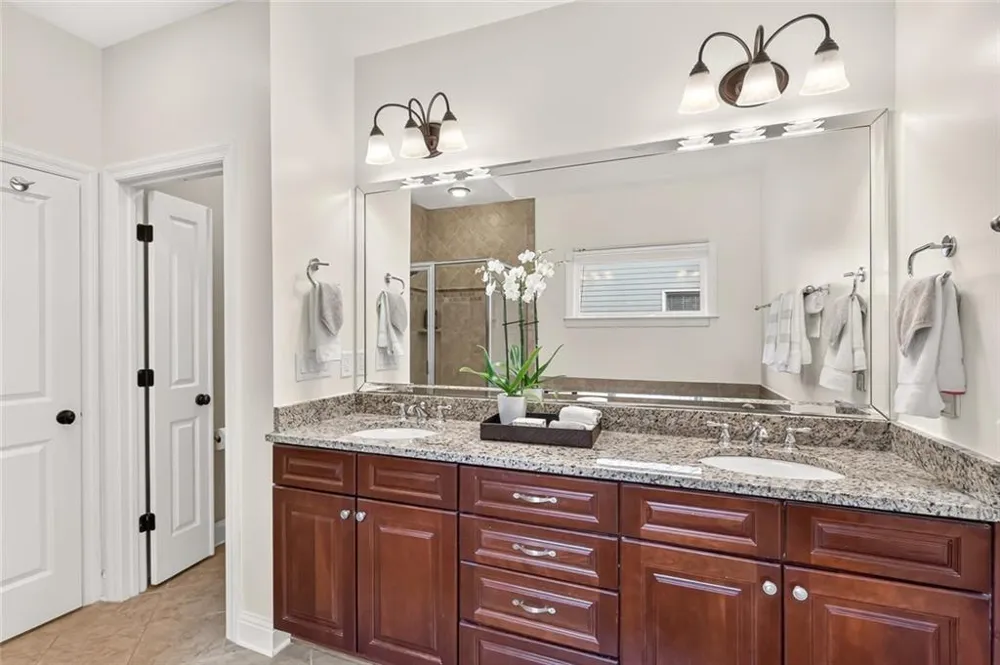 2058 Heathermere Way Roswell, GA 30075