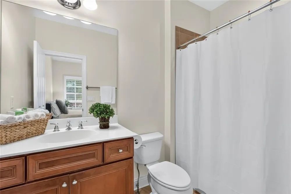 2058 Heathermere Way Roswell, GA 30075