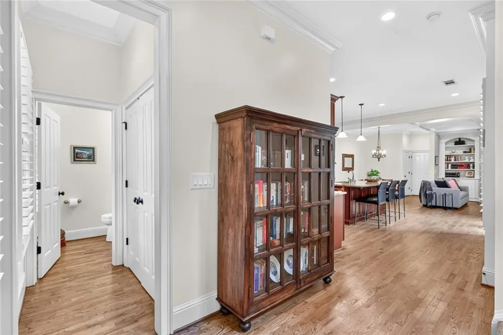 2058 Heathermere Way Roswell, GA 30075