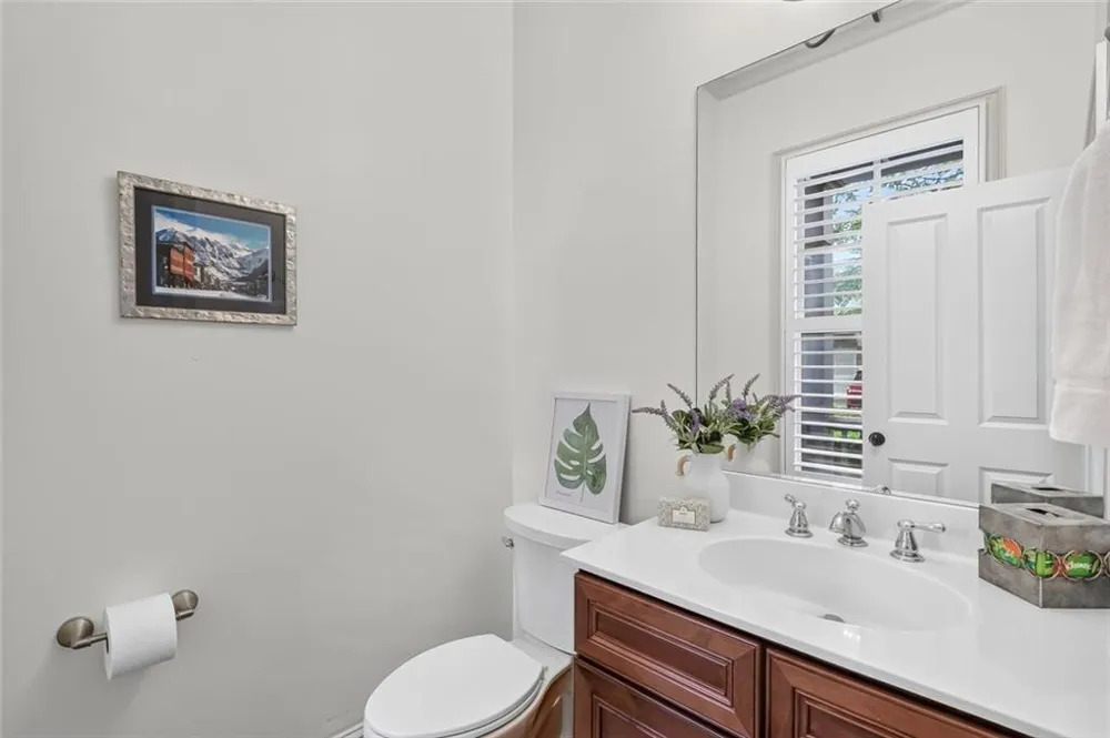 2058 Heathermere Way Roswell, GA 30075
